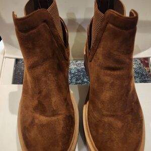 Women's Brown Suede Chelsea Boots